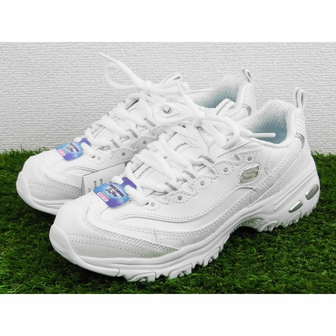 SKECHERS(スケッチャーズ)の【未使用】SKECHERS スニーカー ホワイト/シルバー 24cm【962】 レディースの靴/シューズ(スニーカー)の商品写真