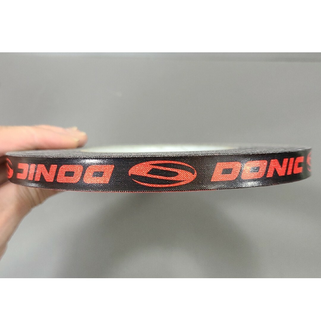 DONIC(ドニック)の【海外限定】卓球サイドテーブ　DONIC ドニック　10㎜×1m (2本分) スポーツ/アウトドアのスポーツ/アウトドア その他(卓球)の商品写真