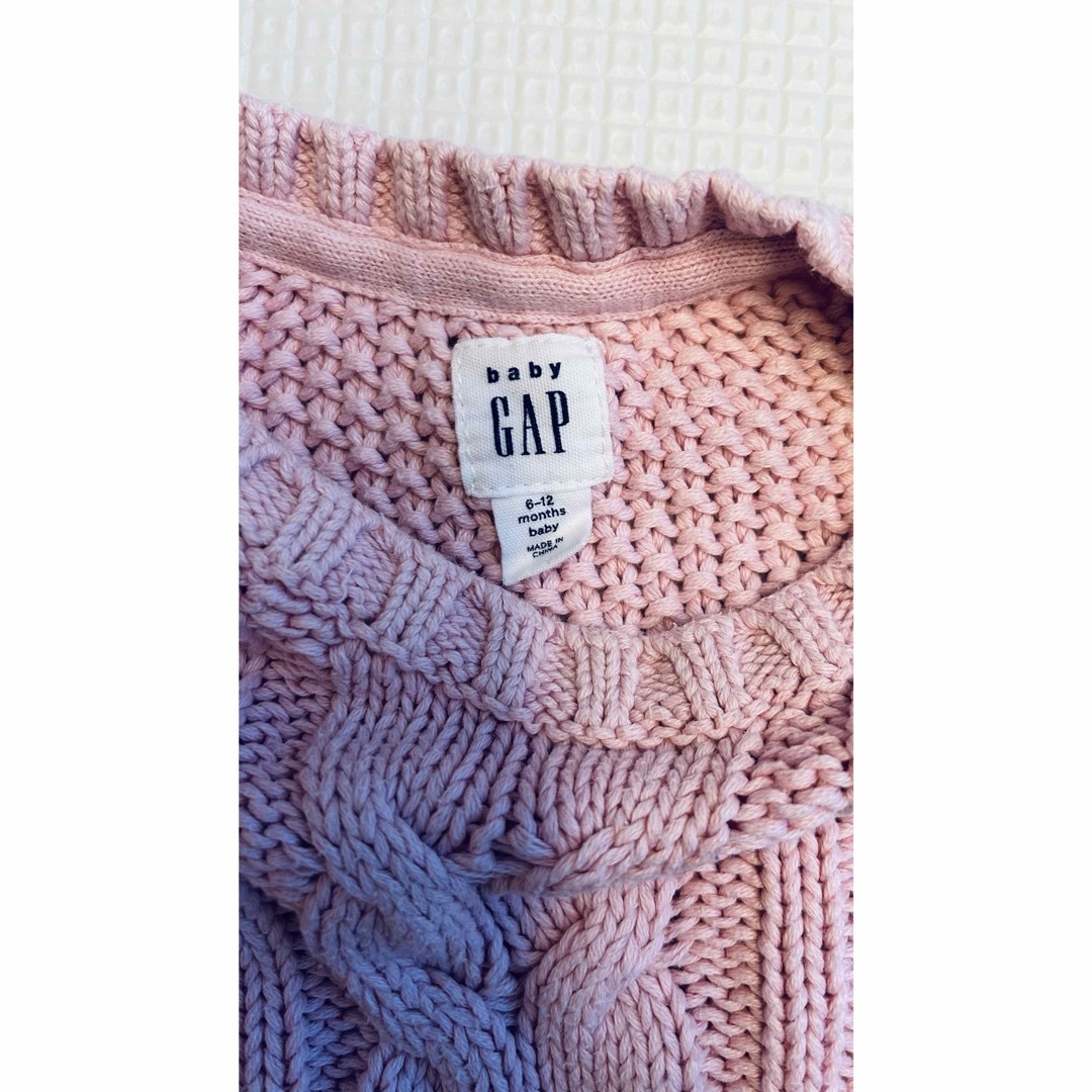 GAP(ギャップ)のbaby GAP ピンク　セーター　ニット　ピンク　70 キッズ/ベビー/マタニティのベビー服(~85cm)(ニット/セーター)の商品写真