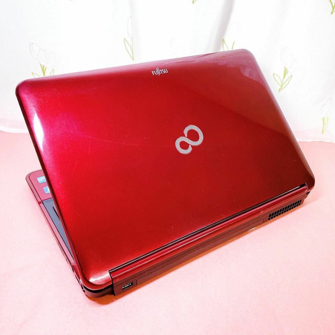 B67高スペック⭐Core i7⭐新品SSD512⭐カメラ付き⭐赤ノートパソコン