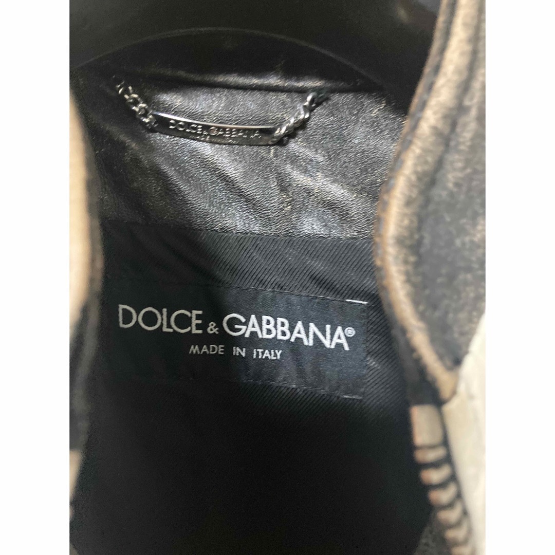 DOLCE&GABBANA(ドルチェアンドガッバーナ)のドルチェアンドガッバーナ　ライダース　レーシング　匿名配送 メンズのジャケット/アウター(ライダースジャケット)の商品写真