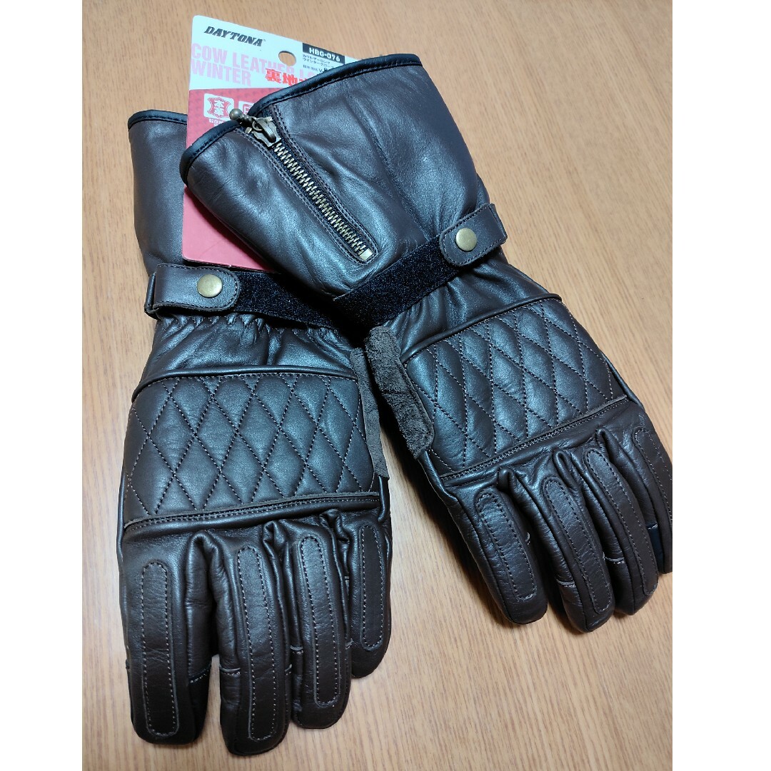 バイク冬用手袋 デイトナ ロングタイプ　茶色 XLサイズ（普段Ｌの人向け） 自動車/バイクのバイク(装備/装具)の商品写真