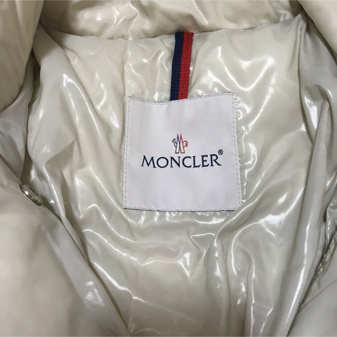 MONCLER(モンクレール)のモンクレール　ダウンコート　JOINVILLE  1 moncler レディースのジャケット/アウター(ダウンコート)の商品写真