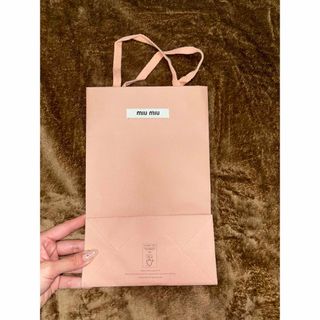 ミュウミュウ(miumiu)のミュウミュウショッパー　紙袋　買い物袋(ショップ袋)