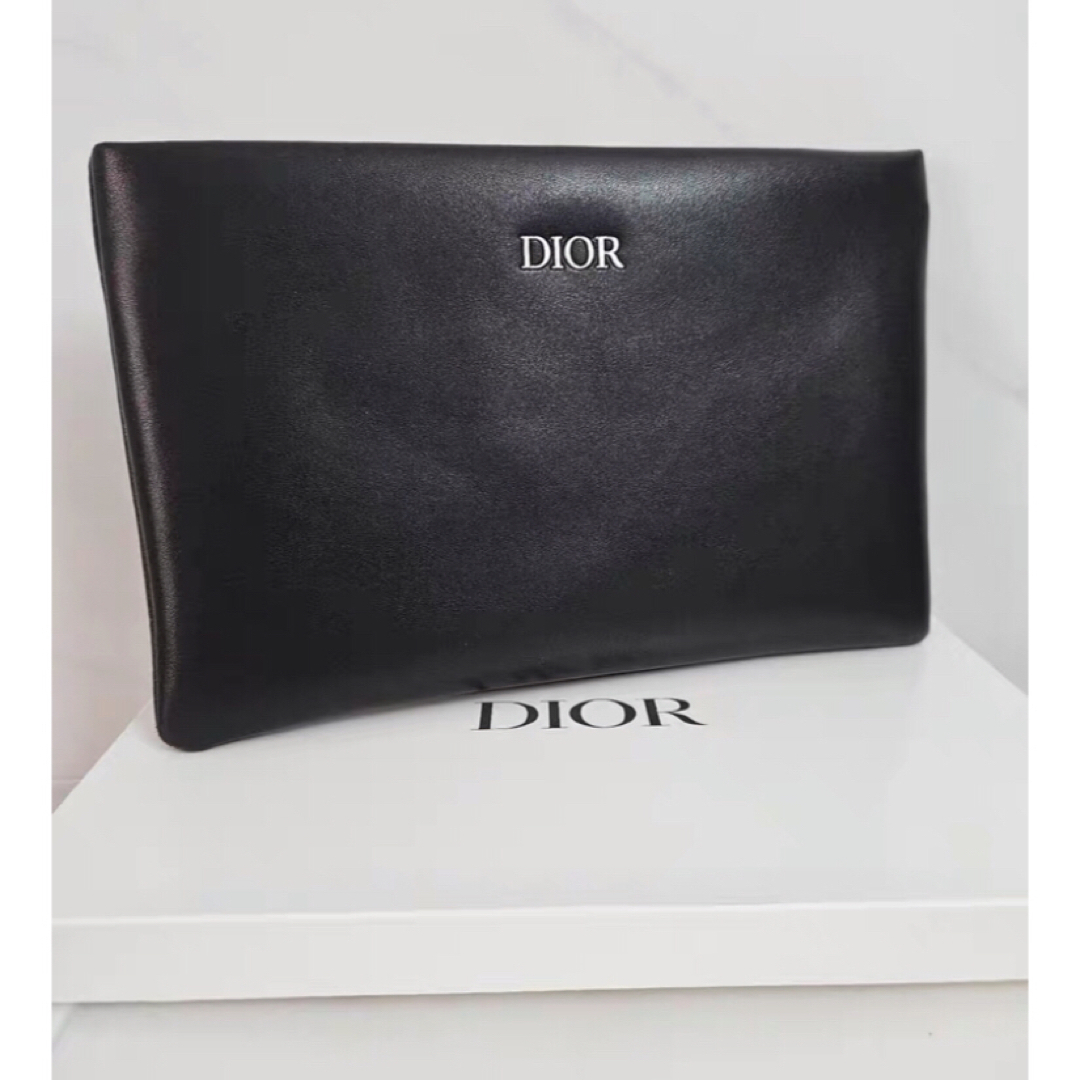 Christian Dior(クリスチャンディオール)の新品 Dior ノベルティ  ポーチ 正規品 レザー    千鳥格子 2022年 レディースのファッション小物(ポーチ)の商品写真