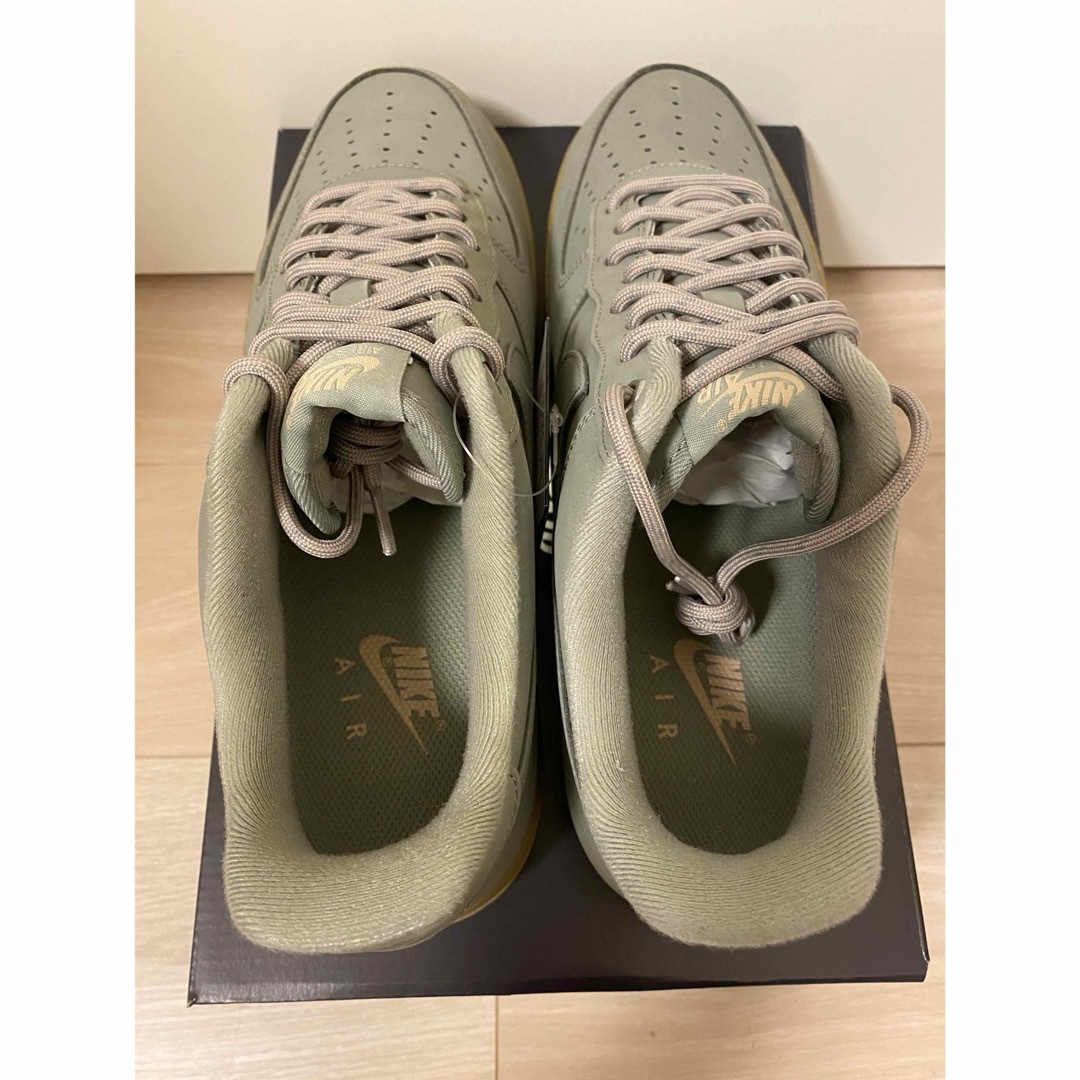 靴/シューズ【完売品】NIKE AIR FORCE 1 '07 LIGHT ARMY/GUM