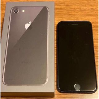 アイフォーン(iPhone)のiPhone８　64GB  スペースグレー　docomo SIMフリー 美品(スマートフォン本体)