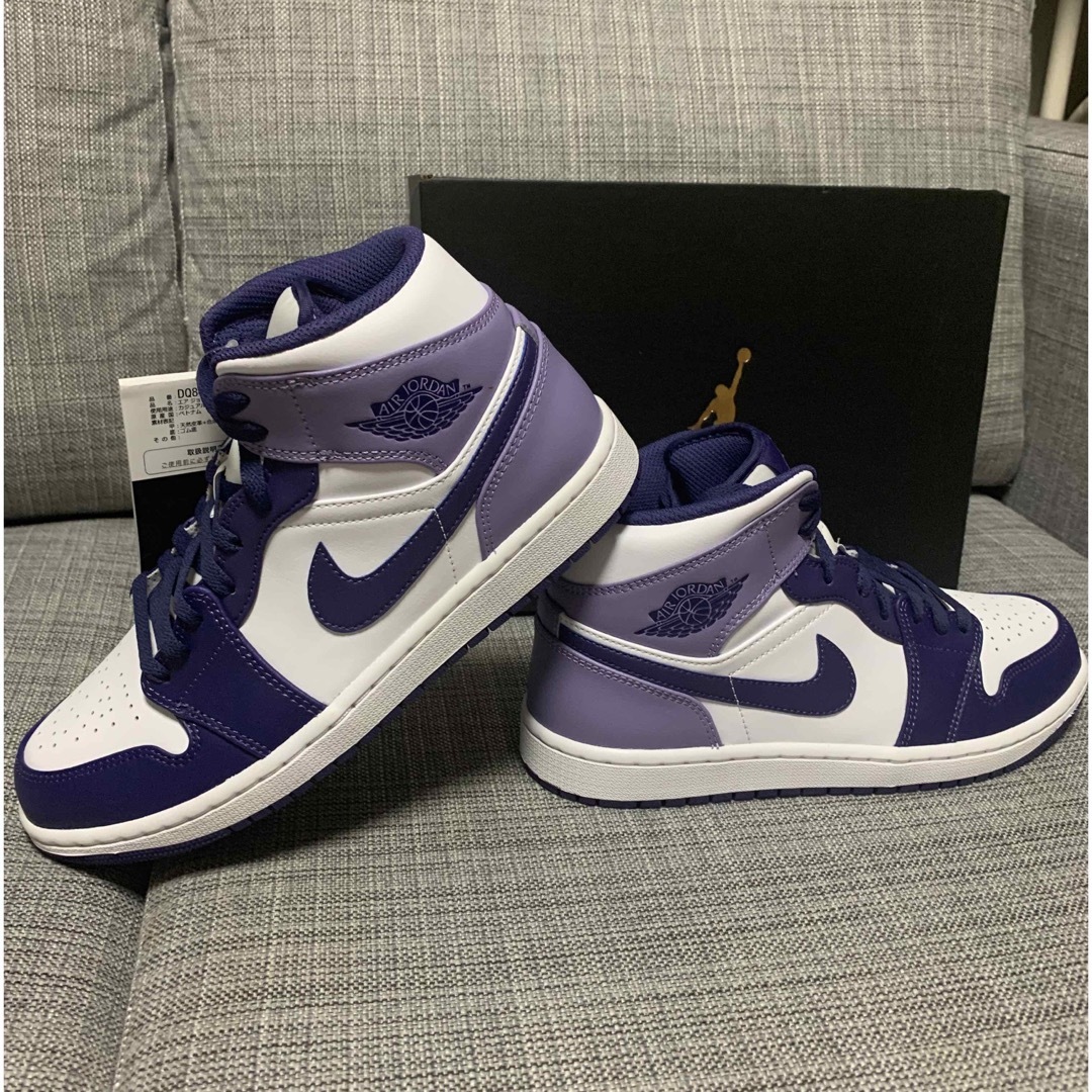 NIKE(ナイキ)の新品　NIKE エアージョーダン1MID "スカイJパープル" 28.0cm メンズの靴/シューズ(スニーカー)の商品写真