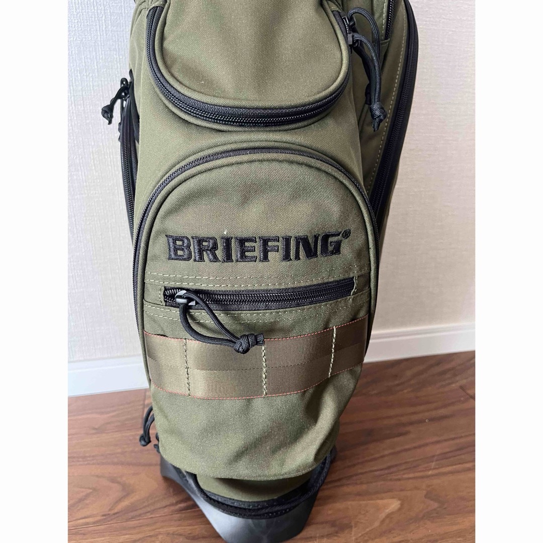 BRIEFING(ブリーフィング)の【新品未使用】BRIEFINキャディバック  直営店限定モデル　オリーブ スポーツ/アウトドアのゴルフ(バッグ)の商品写真