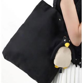 アニヤハインドマーチ(ANYA HINDMARCH)の【未使用】アニヤハインドマーチ　ペンギン　 チャーム　エコバッグ(エコバッグ)