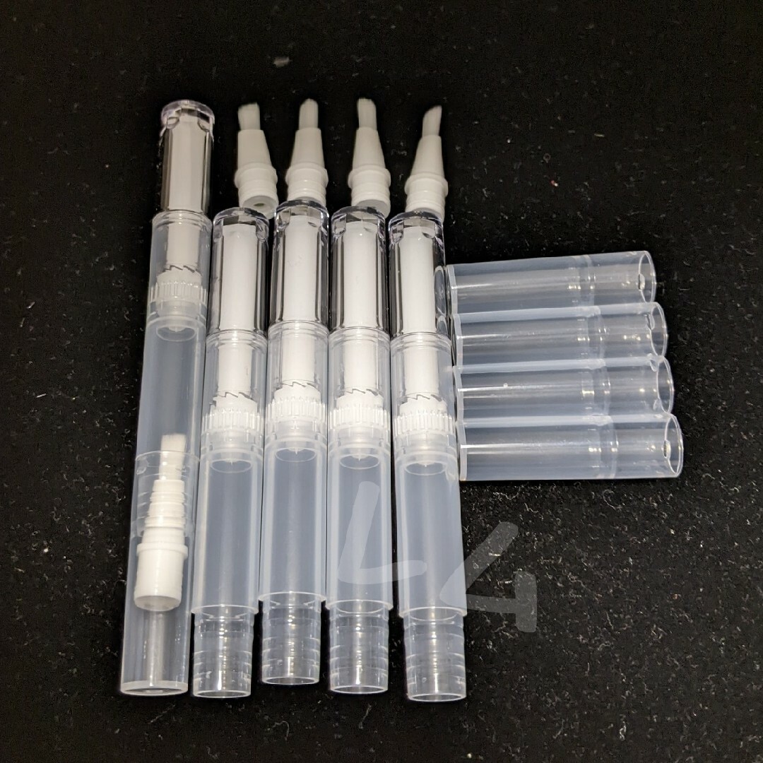 2本セット　シンプル　ツイストペン　詰替　2.5ml　半透明　容器　人気 コスメ/美容のネイル(ネイルケア)の商品写真
