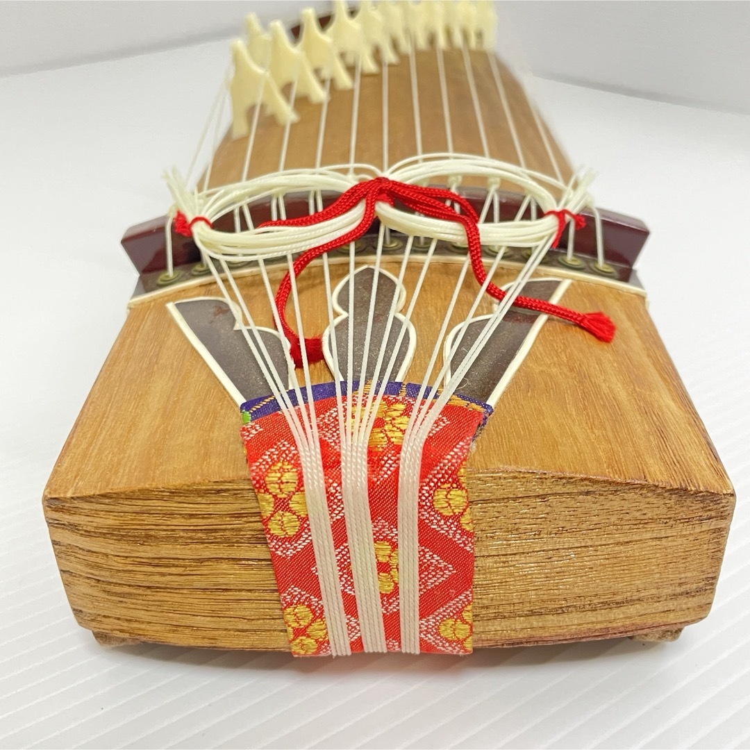 良品 文化琴 文明琴 ミニ琴 上角作り 山田流 13弦 山田流 爪 琴柱 - 和楽器 良品 文化琴 文明琴 ミニ琴 上角作り 山田流 13弦 山田流 爪 琴柱 - 和楽器