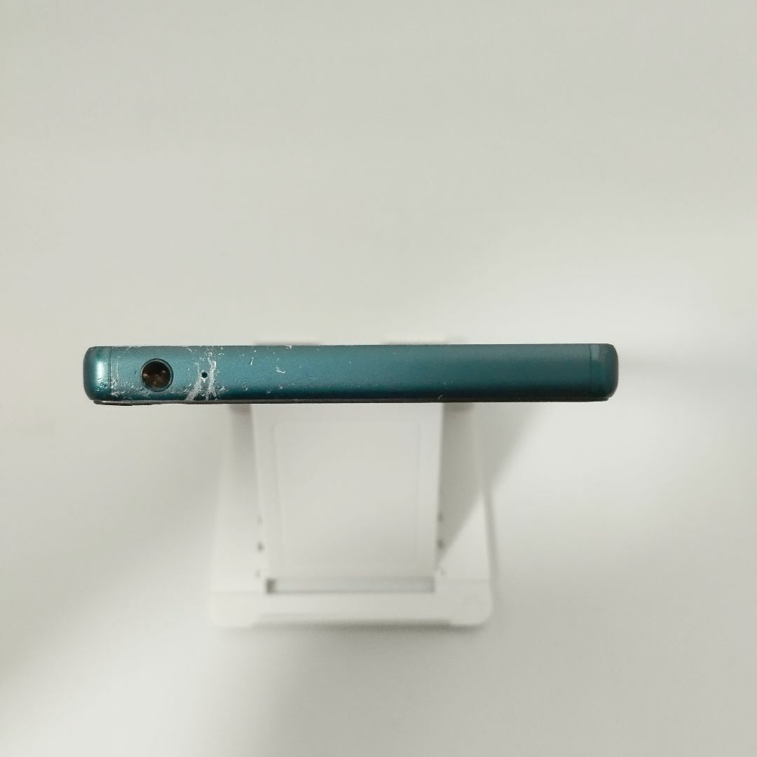 SONY(ソニー)のau SONY Xperia Z5 SOV32 グリーン スマホ/家電/カメラのスマートフォン/携帯電話(スマートフォン本体)の商品写真