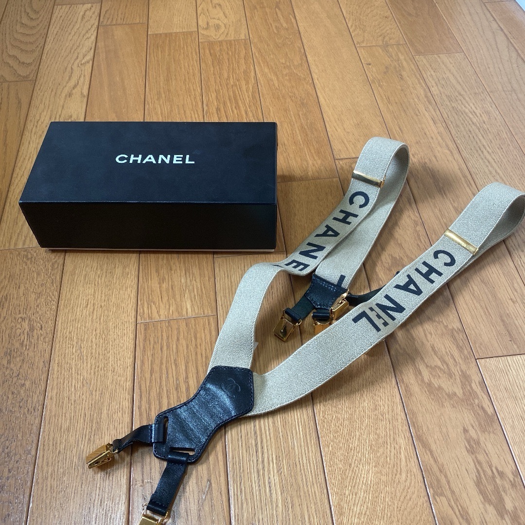 CHANEL(シャネル)の12様専用　シャネル　CHANEL ビンテージサスペンダー レディースのファッション小物(サスペンダー)の商品写真