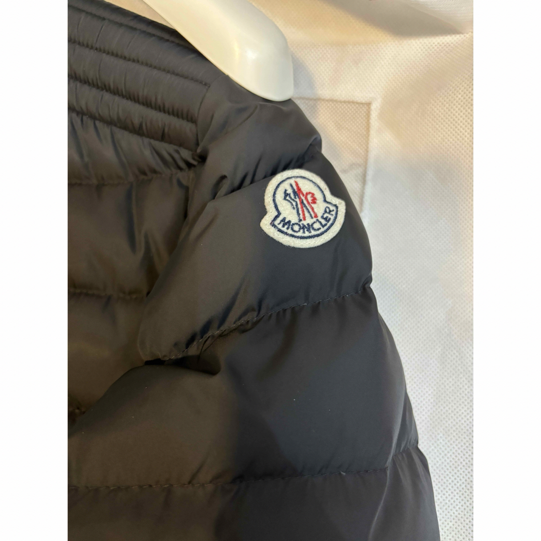 MONCLER(モンクレール)のモンクレール ダウンジャケット AMIOT メンズのトップス(その他)の商品写真