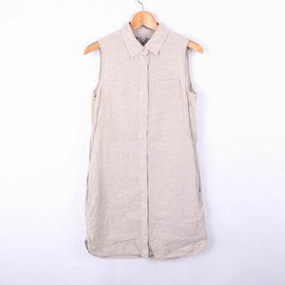 ユニクロ(UNIQLO)のユニクロ ノースリーブワンピース シャツワンピ レディース Mサイズ ベージュ UNIQLO(その他)