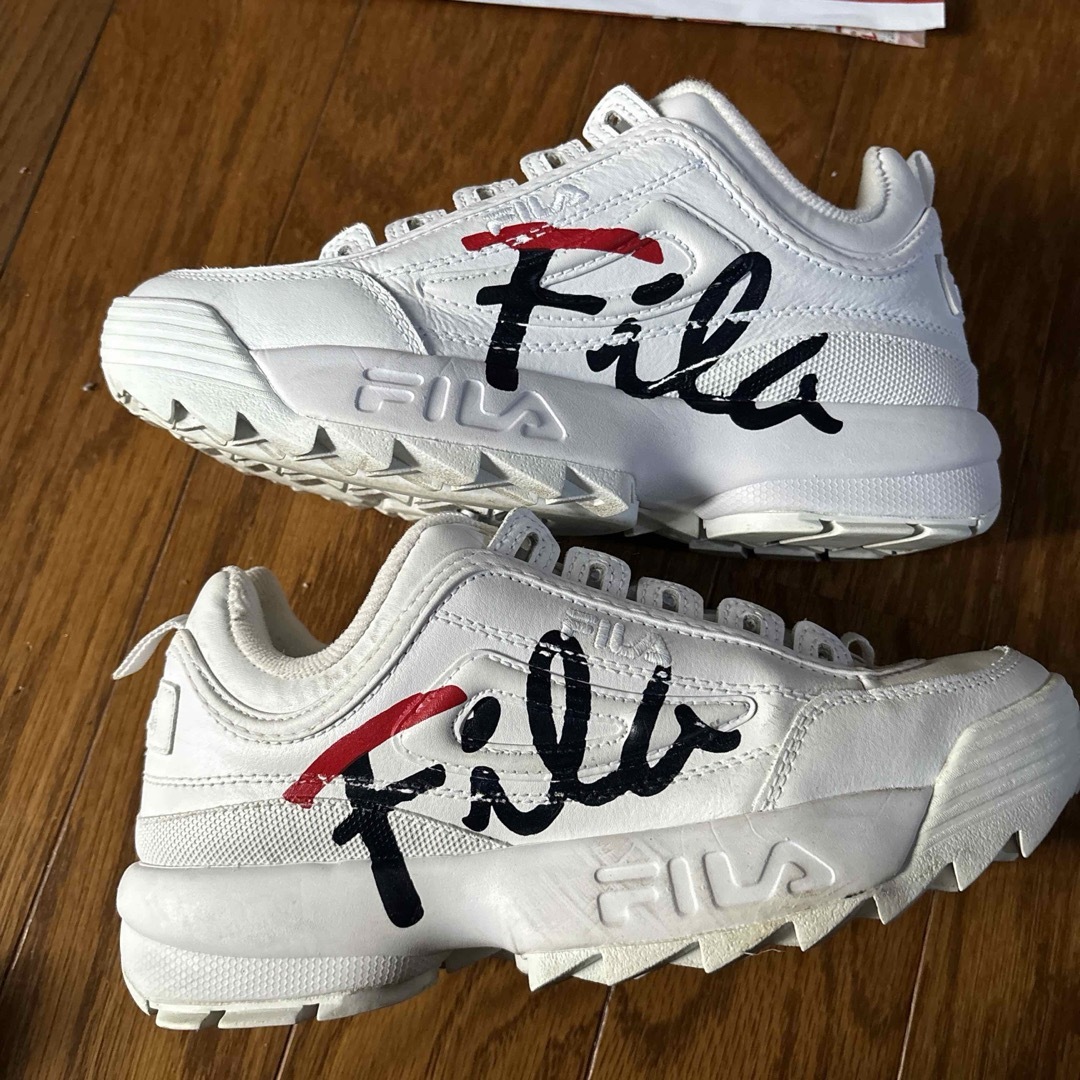 フィラ FILA 厚底スニーカー 限定品レディース - スニーカー