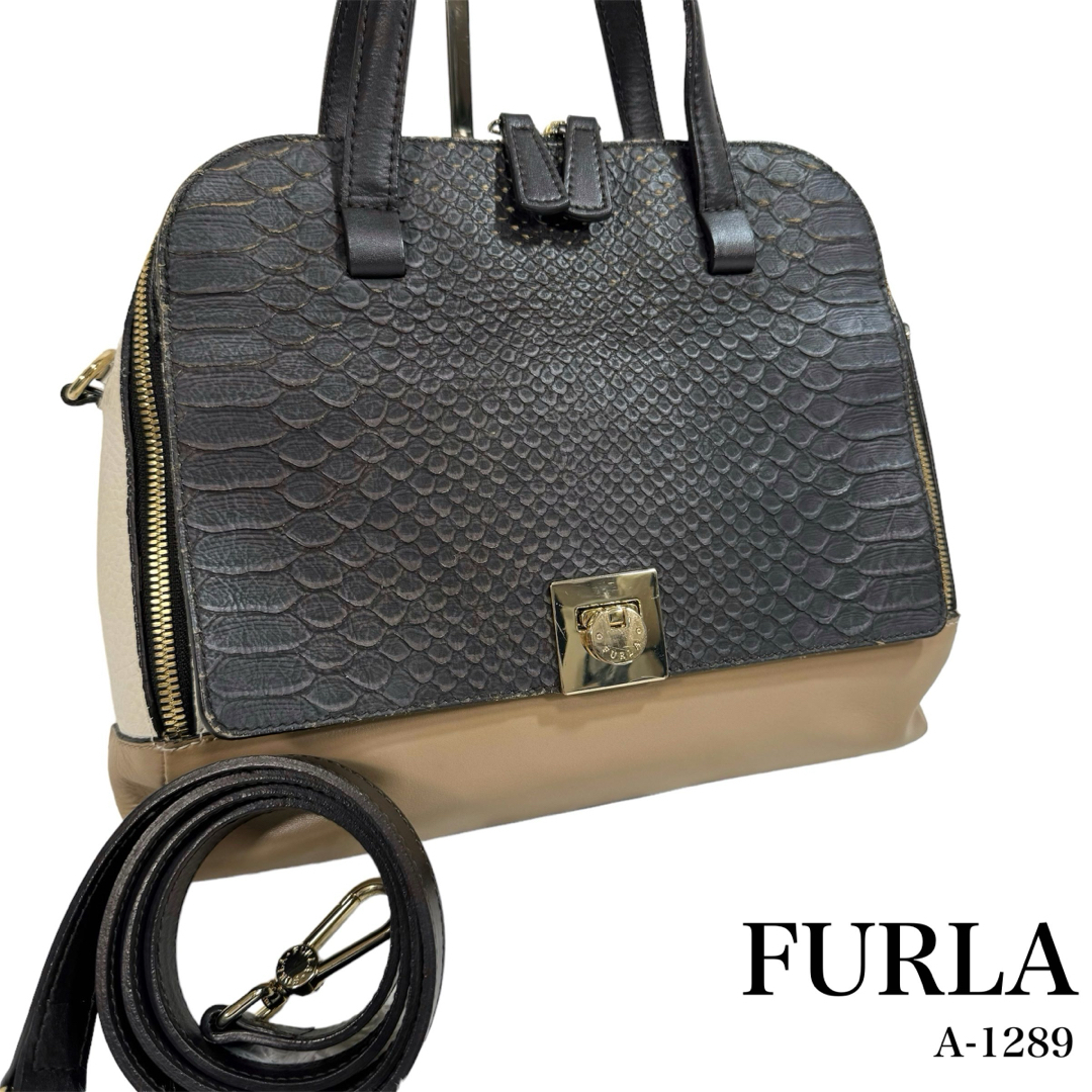 リユースKs美品✨FURLA フルラ　ディヴィーナ　2wayショルダーバッグ　ハンドバッグ