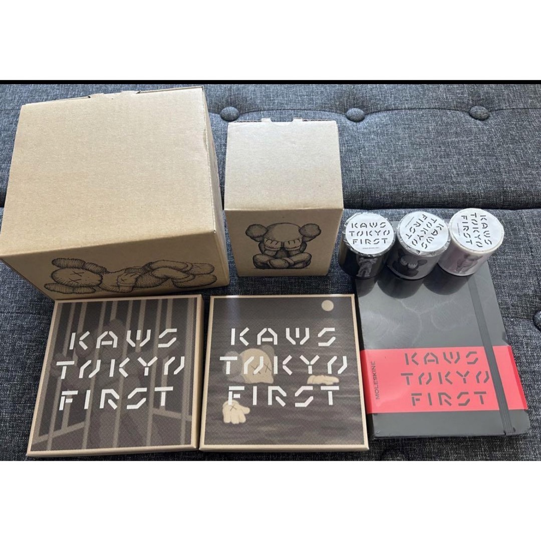 kaws tokyo first グッズ 記念品セットKAWS養生テープ