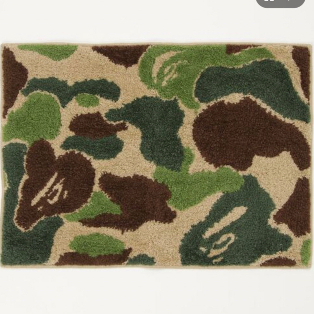 A BATHING APE(アベイシングエイプ)のBAPE  ABC CAMO RUG MAT インテリア/住まい/日用品のラグ/カーペット/マット(ラグ)の商品写真