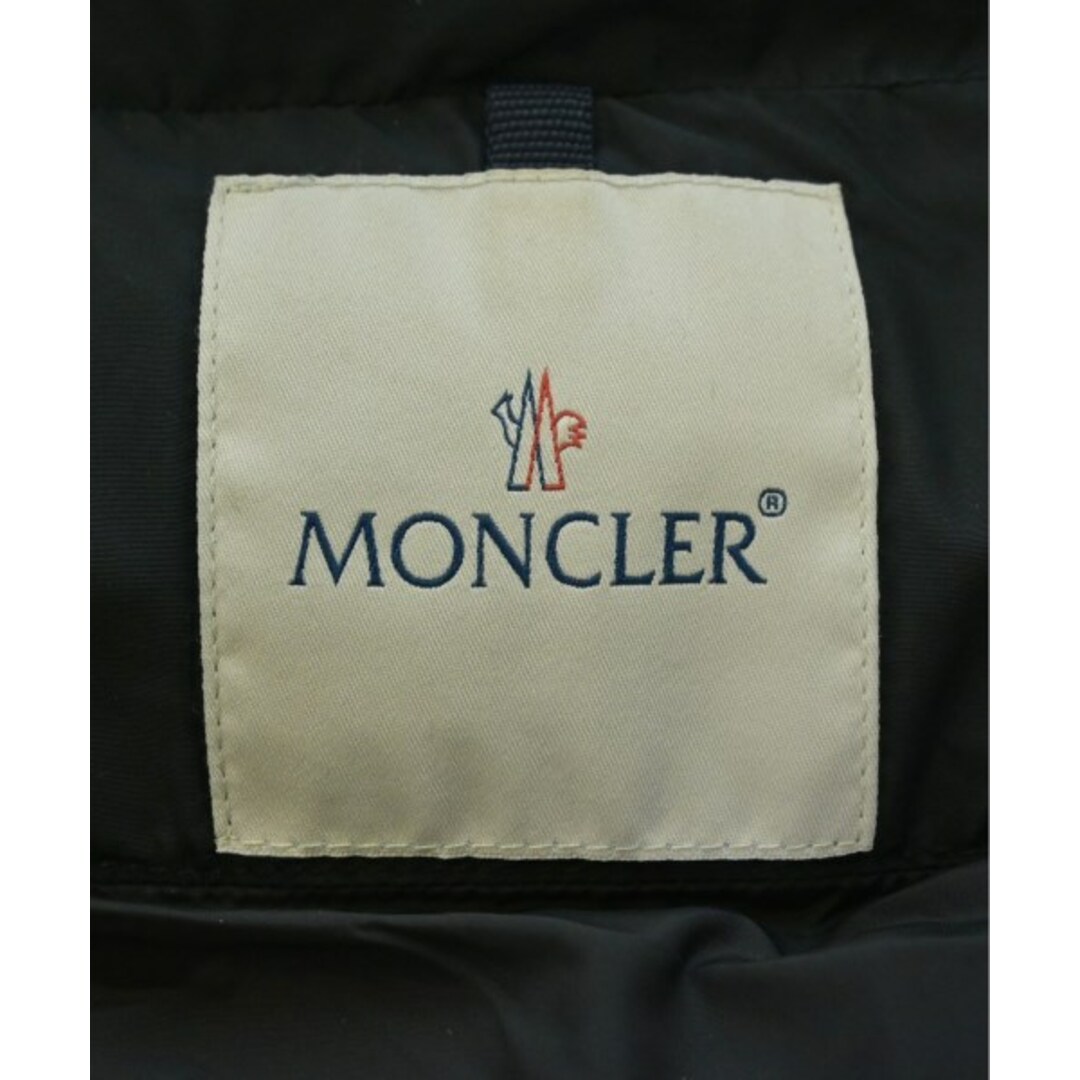 MONCLER(モンクレール)のMONCLER モンクレール ダウンコート 00(XXS位) 黒 【古着】【中古】 レディースのジャケット/アウター(ダウンコート)の商品写真