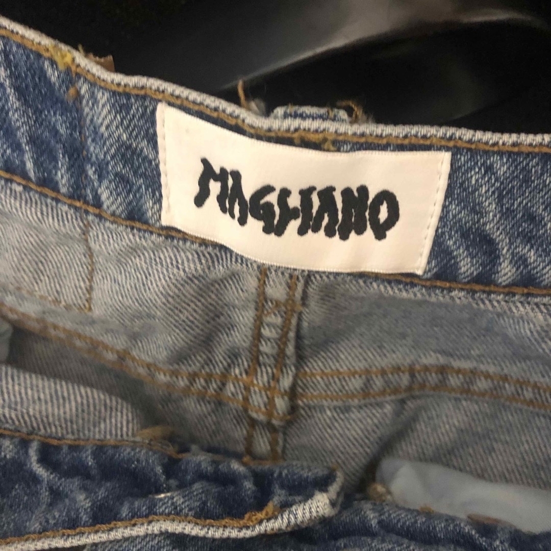 JOHN LAWRENCE SULLIVAN(ジョンローレンスサリバン)のMagliano UNREGULAR CONTAINO JEANS 23ss メンズのパンツ(デニム/ジーンズ)の商品写真