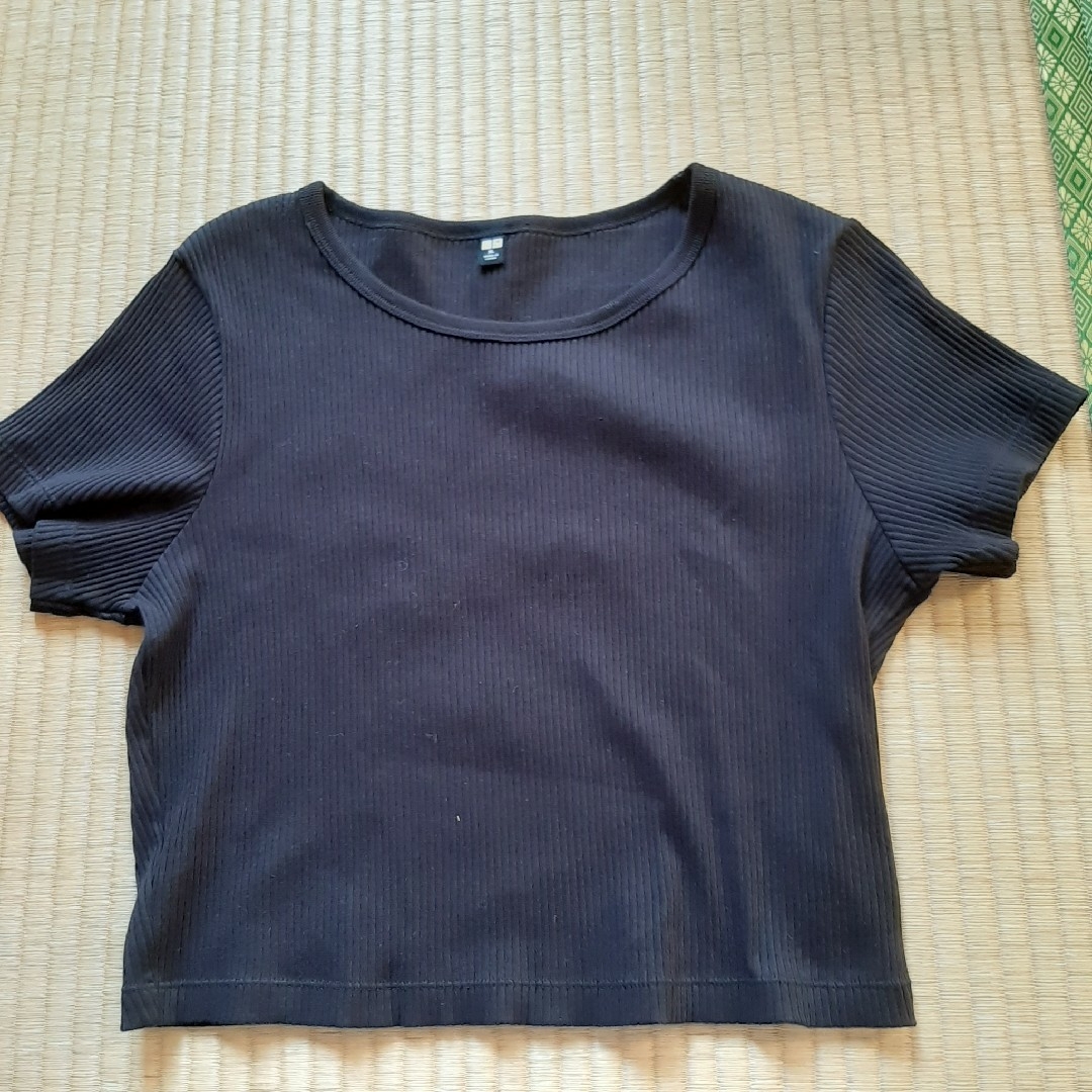 UNIQLO(ユニクロ)のユニクロ　ブラック半袖カットソーL レディースのトップス(カットソー(半袖/袖なし))の商品写真