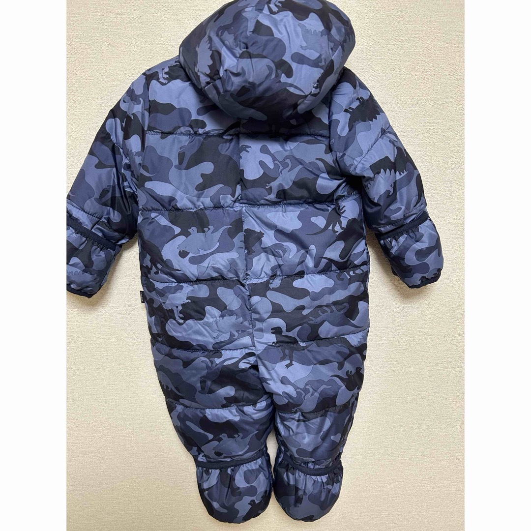 babyGAP(ベビーギャップ)のbaby GAP ベビーギャップ　スノースーツ キッズ/ベビー/マタニティのベビー服(~85cm)(ジャケット/コート)の商品写真