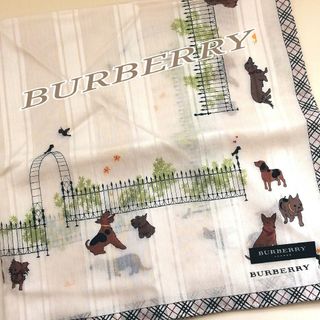 バーバリー(BURBERRY)の♪【新品未使用】BURBERRY バーバリー ワンちゃん柄ハンカチ♪(ハンカチ)