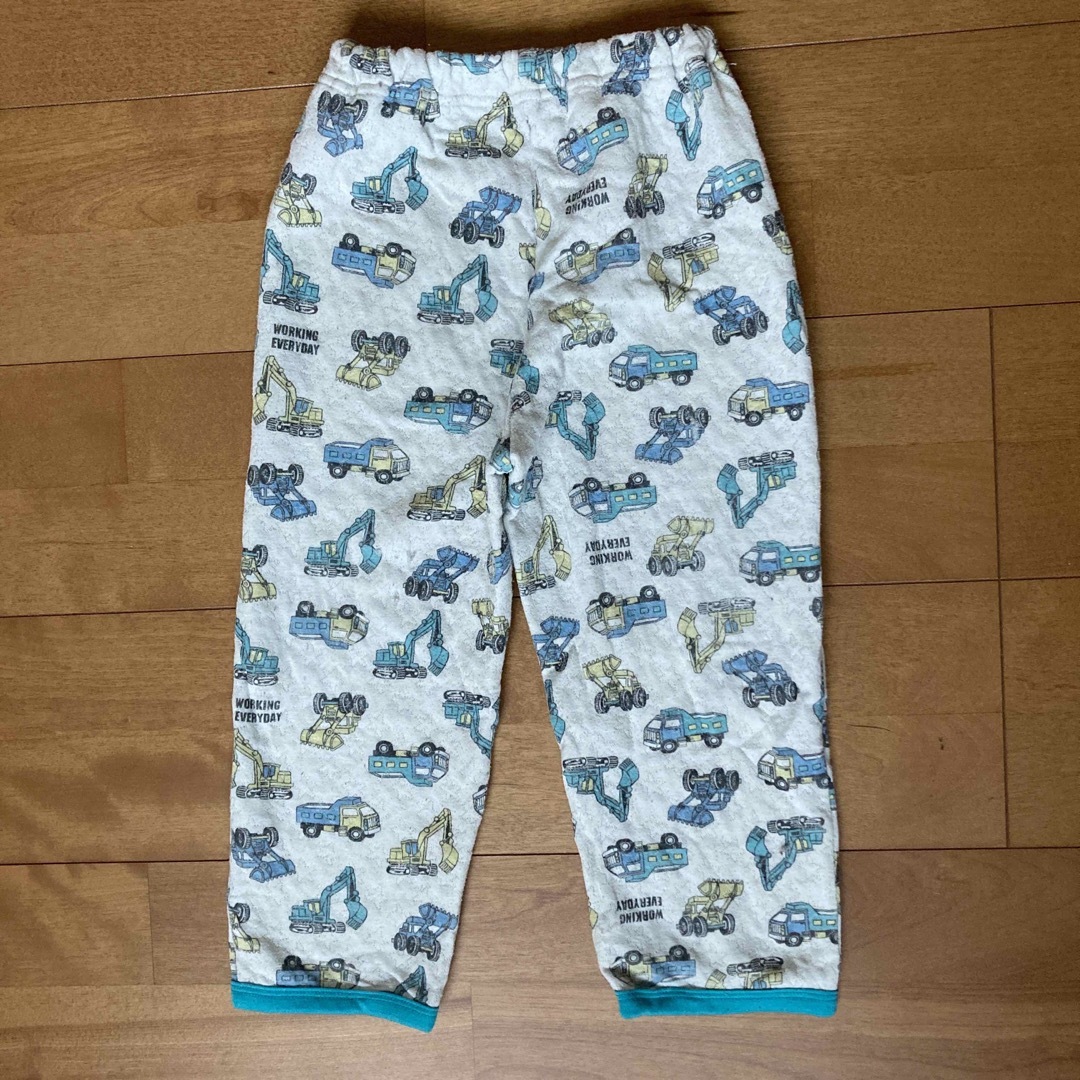 男児　パジャマ　100 キッズ/ベビー/マタニティのキッズ服男の子用(90cm~)(パジャマ)の商品写真