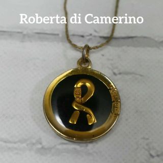 ロベルタディカメリーノ(ROBERTA DI CAMERINO)の【匿名配送】ロベルタディカメリーノ ネックレス ゴールド ロゴ 黒(ネックレス)