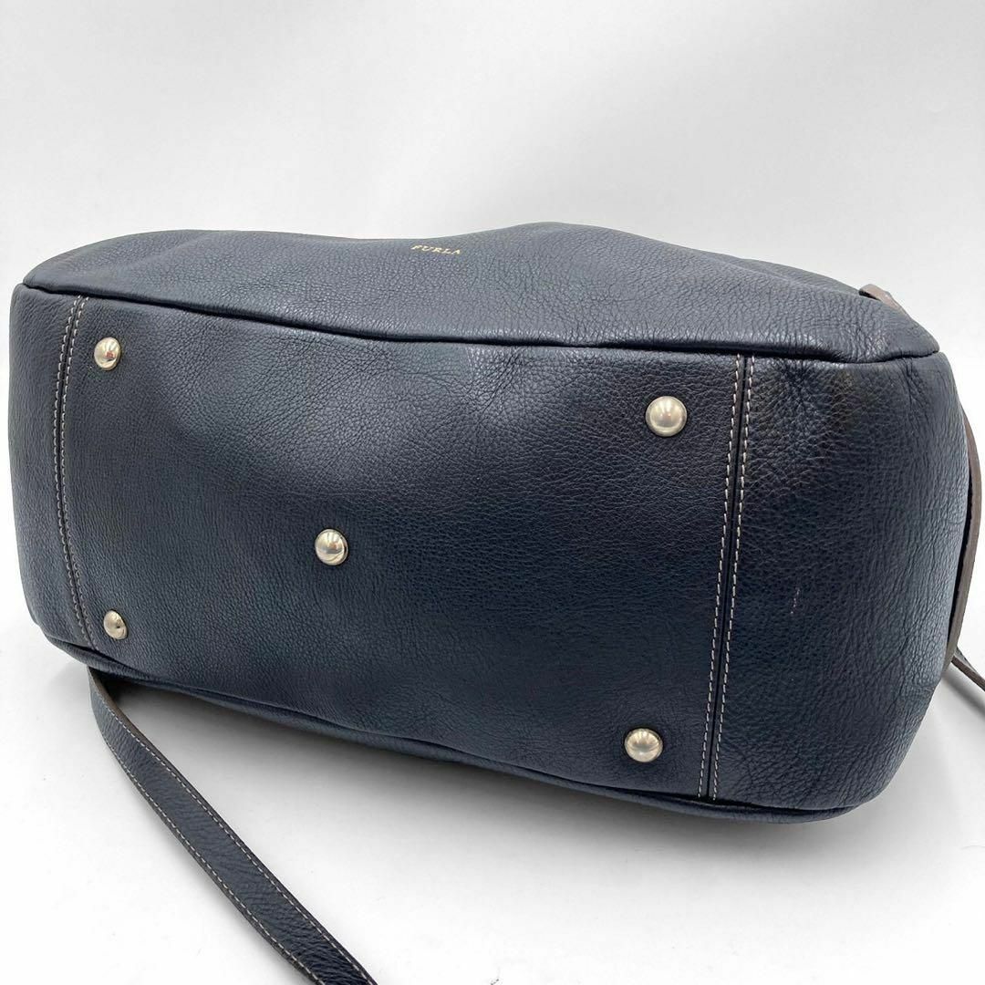 Furla(フルラ)のフルラ 2way レザーショルダーバッグ ハンドバッグ 本革 ブラック メンズのバッグ(ショルダーバッグ)の商品写真