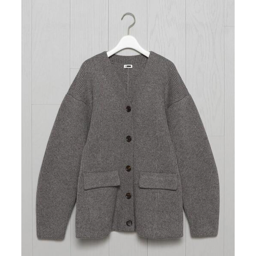 BEAUTY&YOUTH UNITED ARROWS(ビューティアンドユースユナイテッドアローズ)のエイチ＜H＞WOOL NYLON CURVY CARDIGAN/カーディガン レディースのトップス(カーディガン)の商品写真