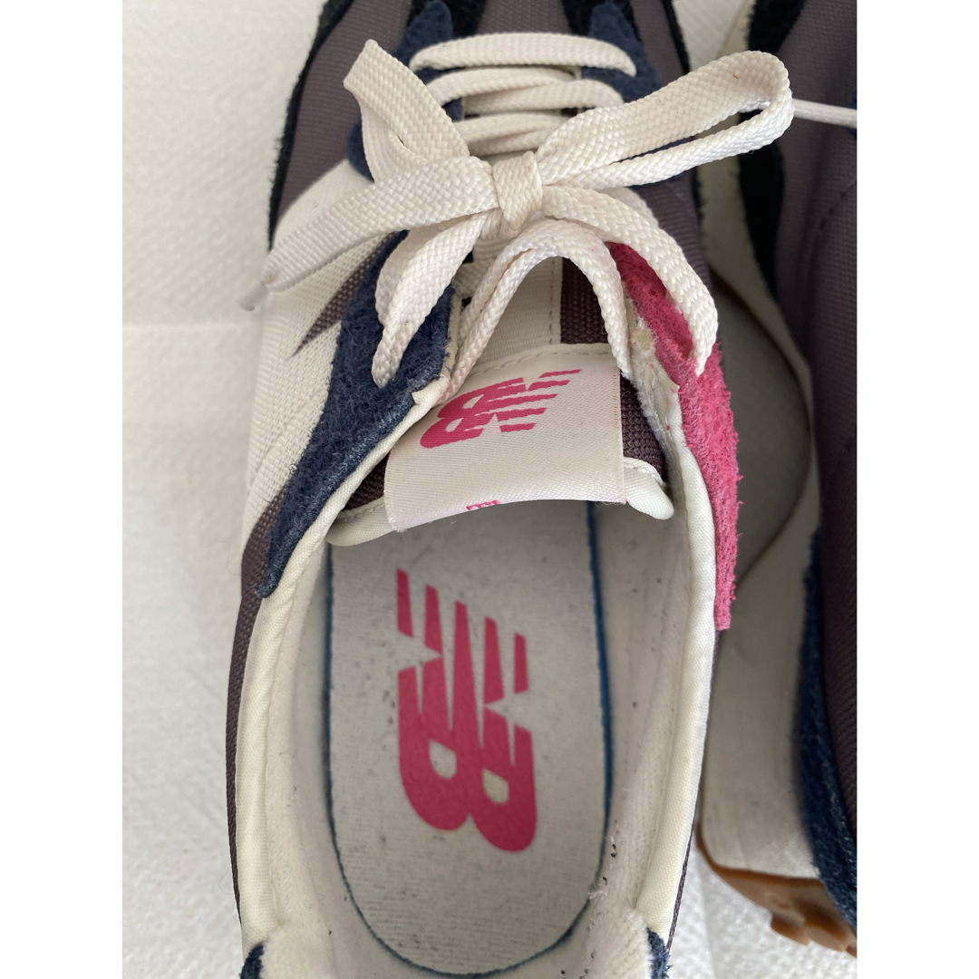 New Balance(ニューバランス)のNEWBALANCE MS327SFB 27.0cm メンズの靴/シューズ(スニーカー)の商品写真