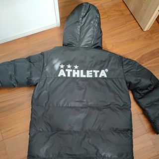 アスレタ ダウンジャケットの通販 64点 | ATHLETAを買うならラクマ