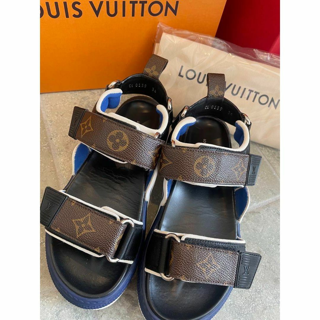 LOUIS VUITTON(ルイヴィトン)の最終値下げ☆早い者勝ち☆LV ルイヴィトン アークライト ライン サンダル レディースの靴/シューズ(サンダル)の商品写真