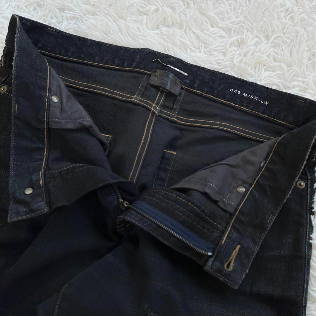 Saint Laurent(サンローラン)の【美品・エディ期】サンローラン パリ　デストロイ ブラック スキニー パンツ　黒 メンズのパンツ(デニム/ジーンズ)の商品写真