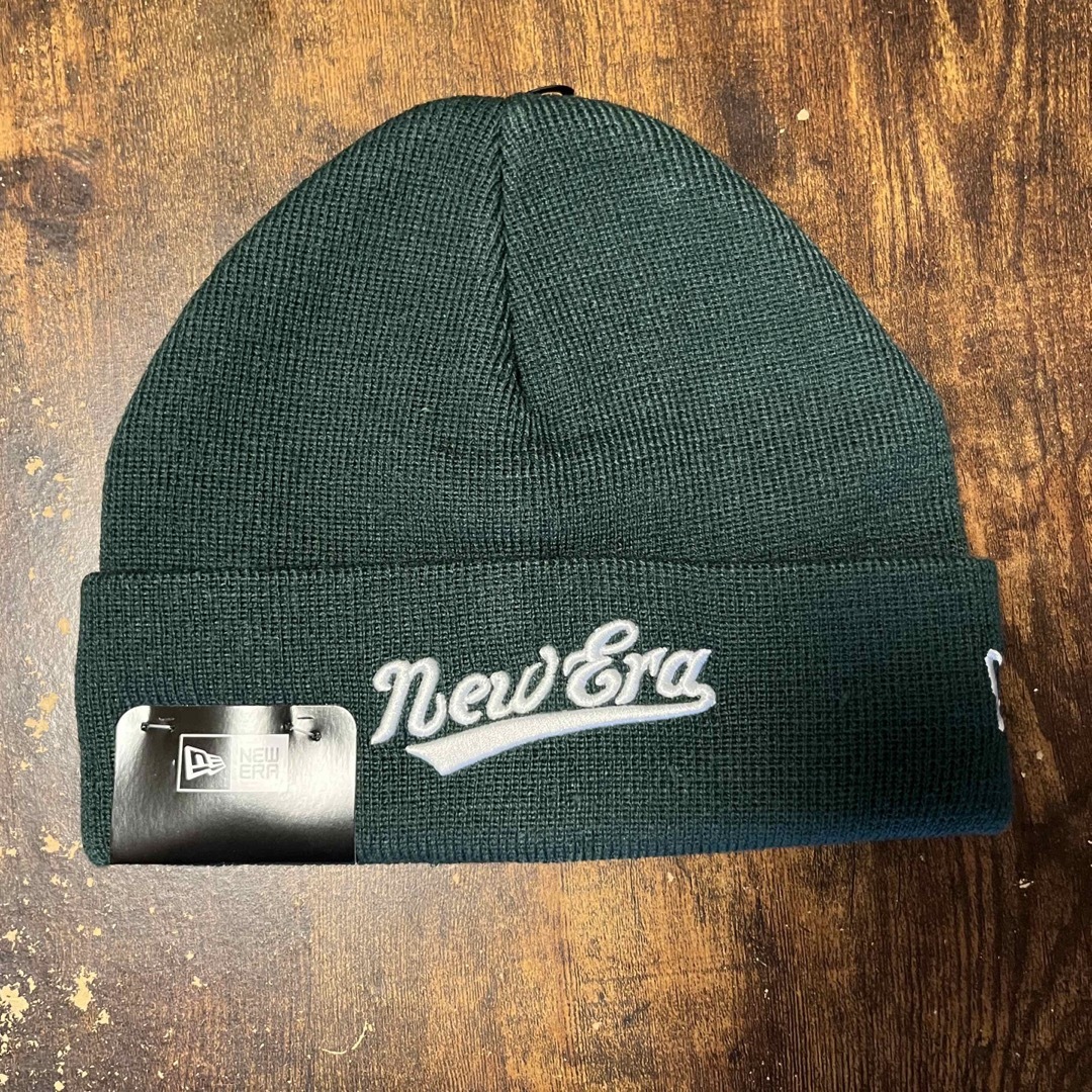 NEW ERA(ニューエラー)のnew eraロゴニットキャップ メンズの帽子(ニット帽/ビーニー)の商品写真
