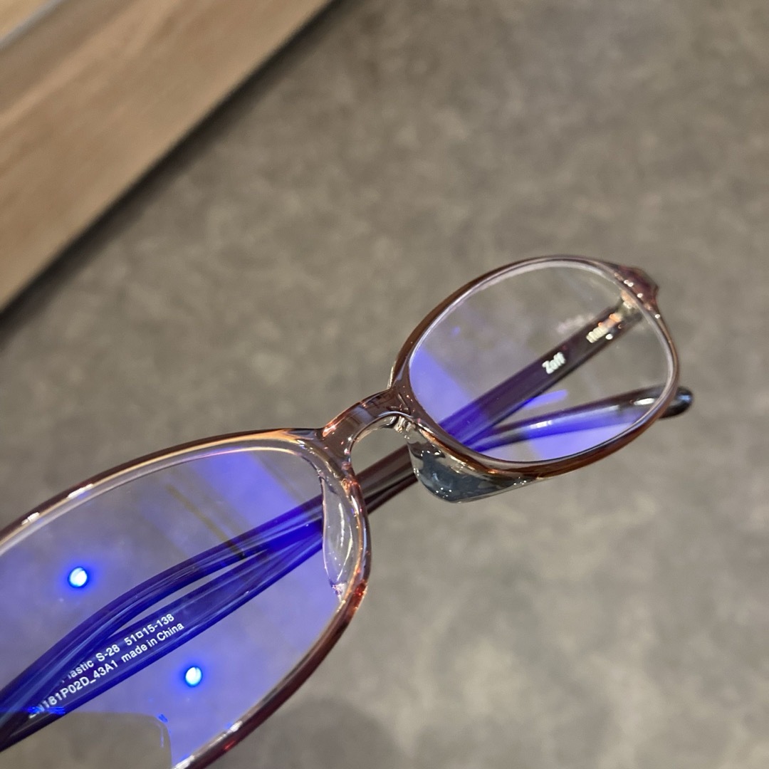 Zoff(ゾフ)のzoff ブルーライトカットメガネ 度なし レディースのファッション小物(サングラス/メガネ)の商品写真