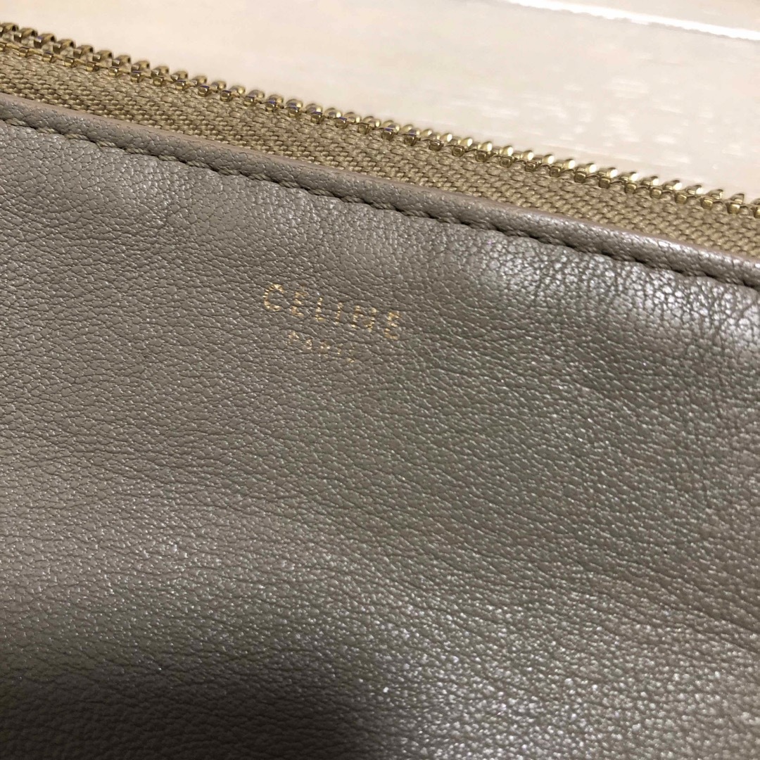 celine(セリーヌ)のセリーヌ　トリオ　グレージュ レディースのバッグ(ショルダーバッグ)の商品写真