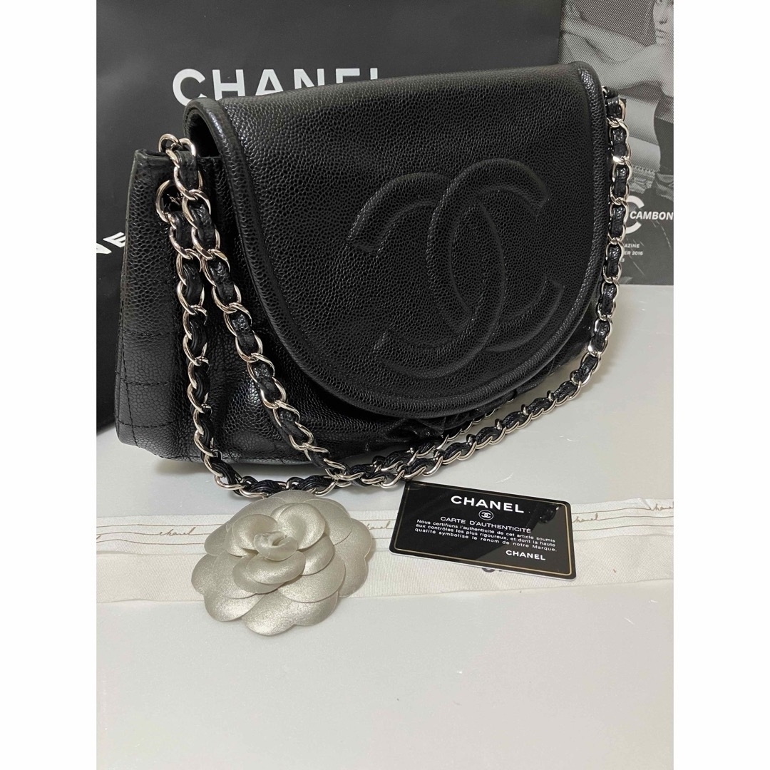 CHANEL(シャネル)の専用♡超美品★ シャネル ハーフムーンチェーン ショルダー バッグ 正規品 レディースのバッグ(ショルダーバッグ)の商品写真