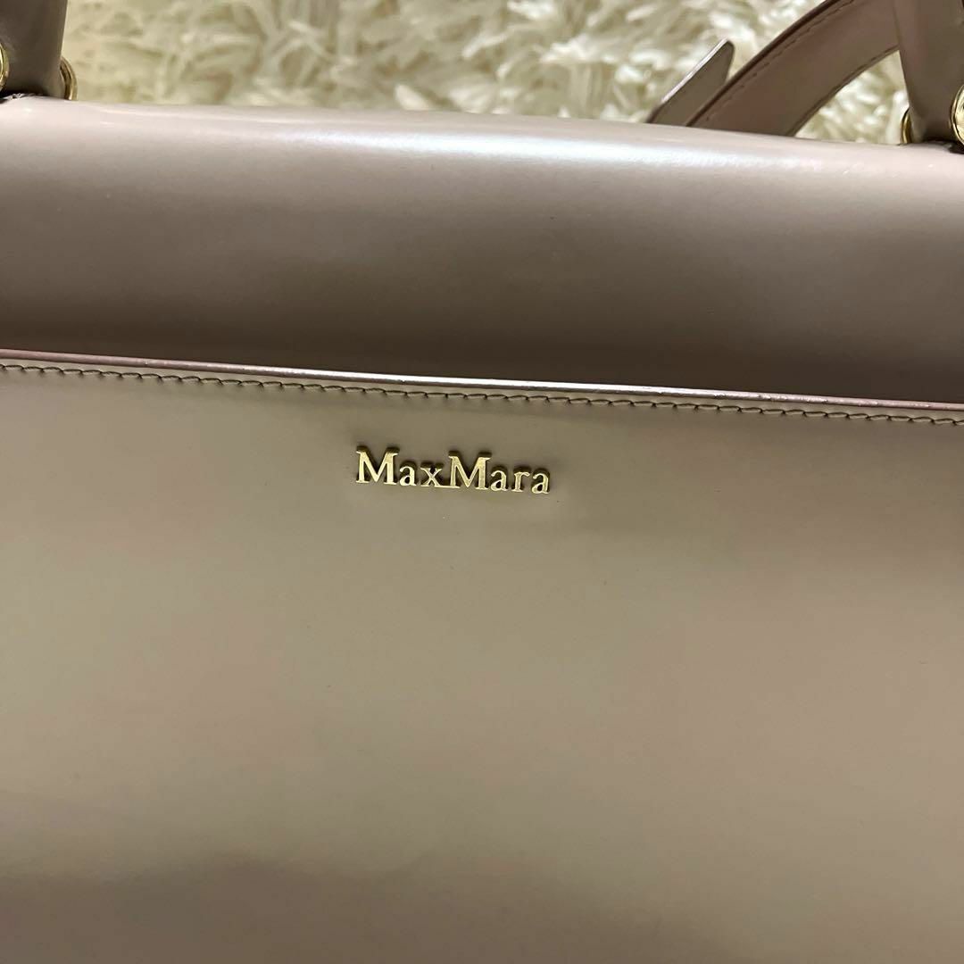 Max Mara(マックスマーラ)のマックスマーラ 2way ショルダーバッグ フラップ パテントレザー ピンク レディースのバッグ(ショルダーバッグ)の商品写真