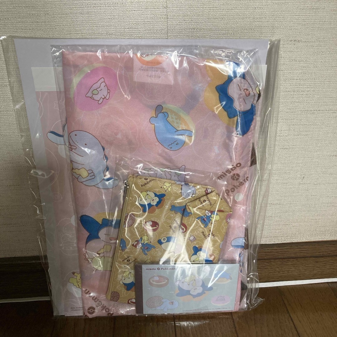 ミスド福袋2024 ポケモン エンタメ/ホビーのおもちゃ/ぬいぐるみ(キャラクターグッズ)の商品写真