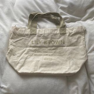 リリーブラウン(Lily Brown)のlilybrown リリーブラウン バッグ(トートバッグ)