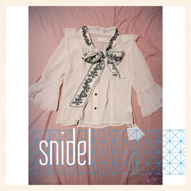 SNIDEL(スナイデル)のスナイデル シフォンブラウス♡ レディースのトップス(シャツ/ブラウス(長袖/七分))の商品写真