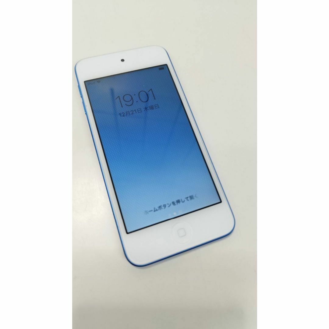 Apple(アップル)のiPod touch 第6世代 MKH22J/A (A1574) 16GB ③ スマホ/家電/カメラのオーディオ機器(ポータブルプレーヤー)の商品写真