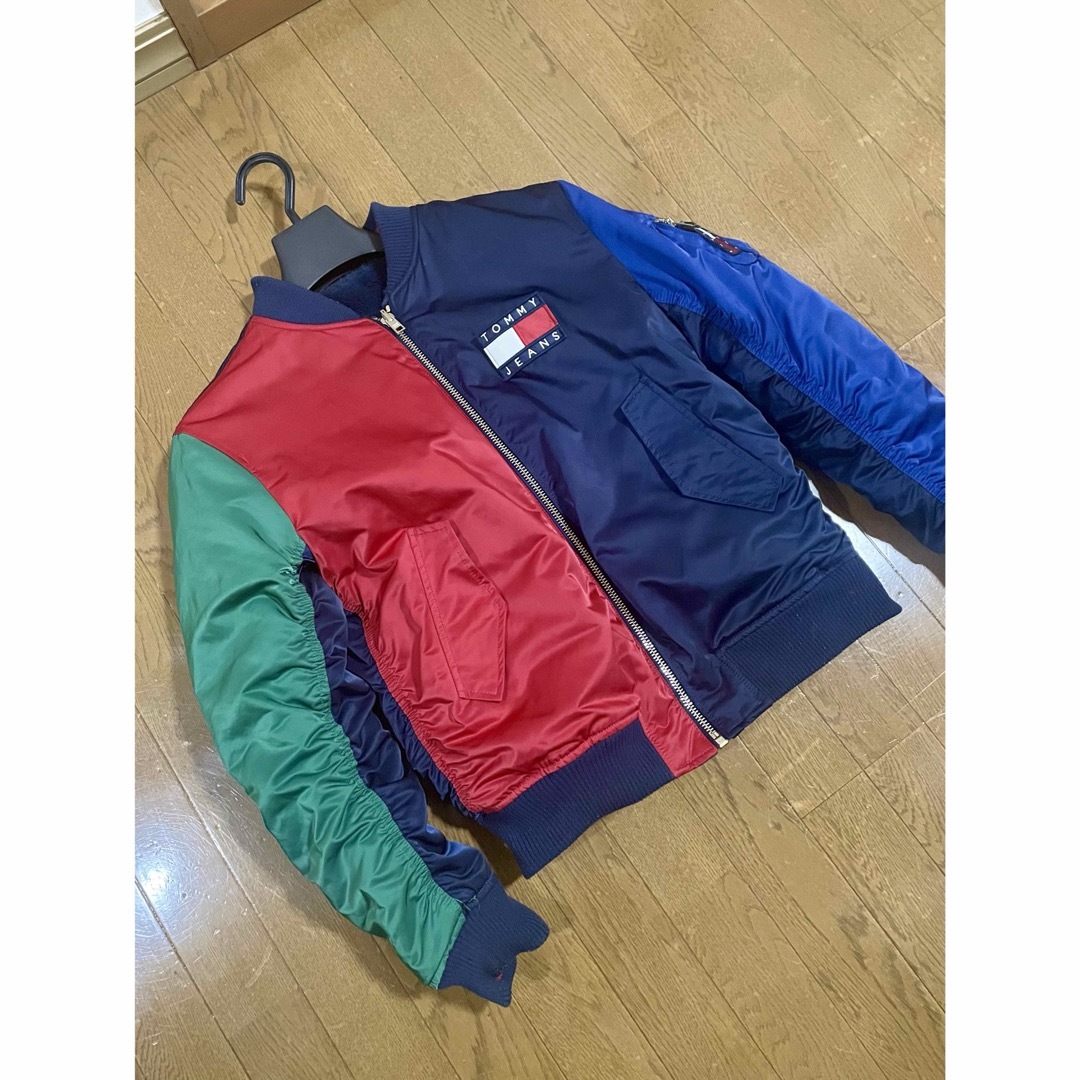 Tommy Jeans トミージーンズ　リバーシブルボンバージャケット