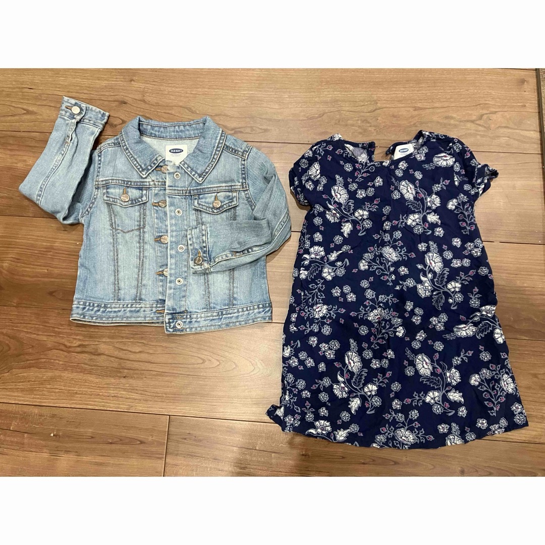 Old Navy(オールドネイビー)のOLD NAVY ワンピースとデニムジャケット キッズ/ベビー/マタニティのキッズ服男の子用(90cm~)(ジャケット/上着)の商品写真