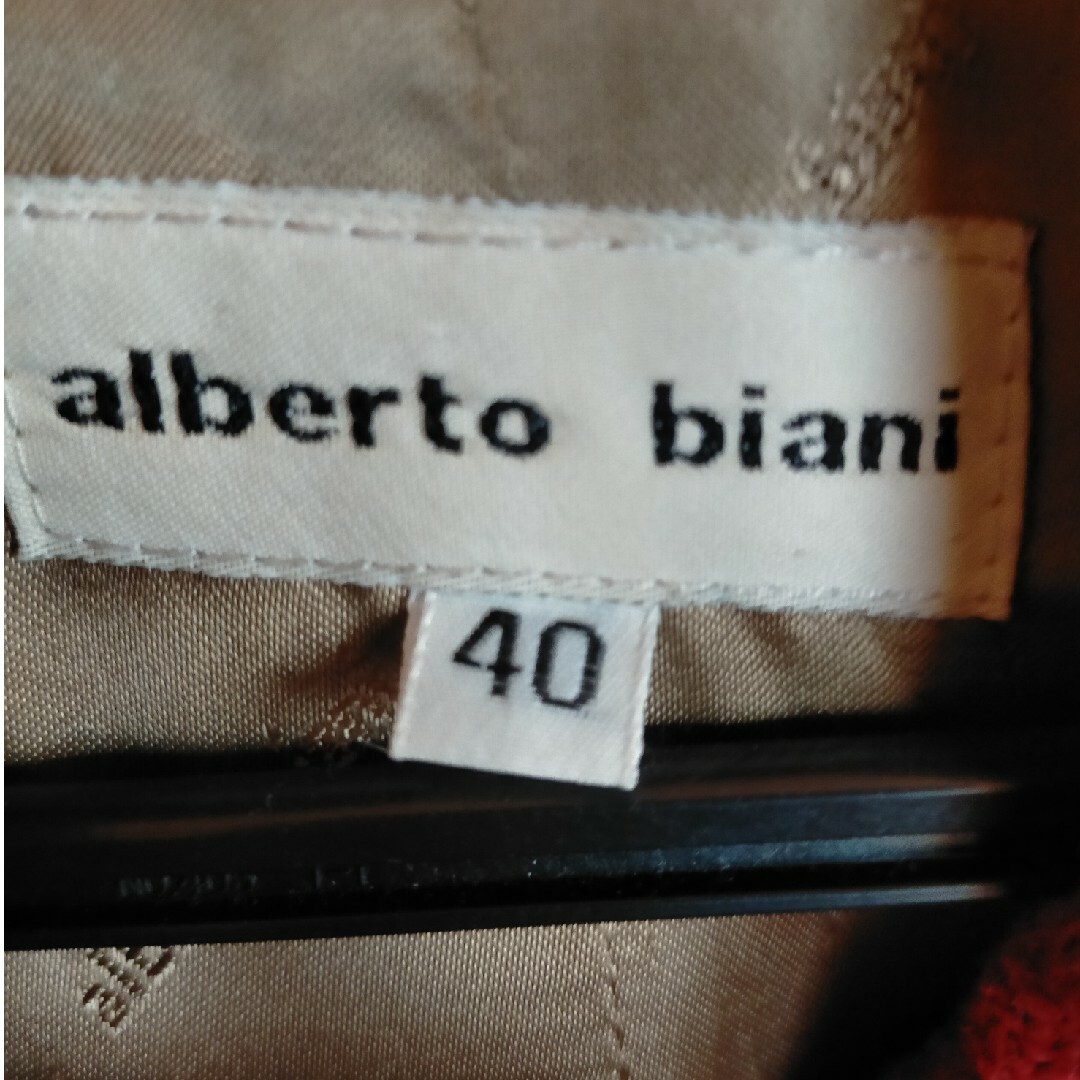 alberto biani(アルベルトビアーニ)のalberto biani☆赤いコート レディースのジャケット/アウター(その他)の商品写真