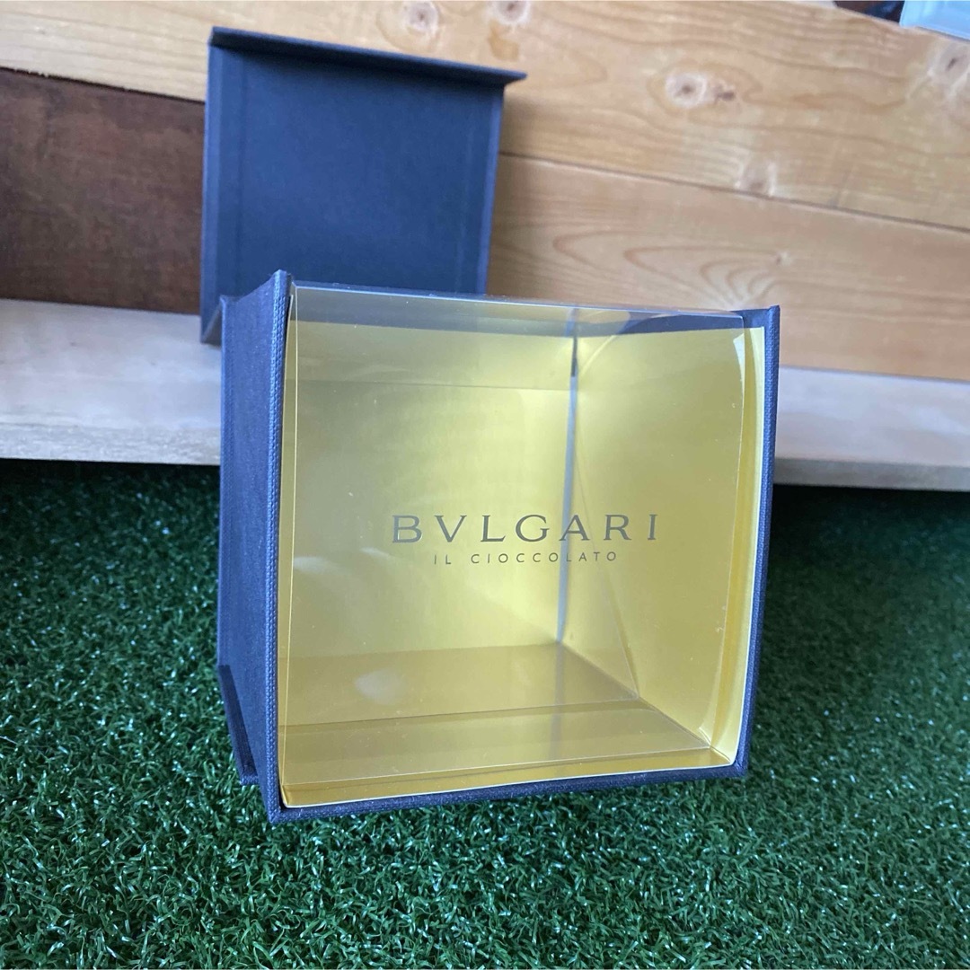 BVLGARI(ブルガリ)のブルガリ　空き箱　2個　箱 レディースのバッグ(ショップ袋)の商品写真